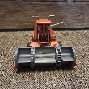 Disney Pixar 2015 Frank The Combine Harvester Chase And Change Toy